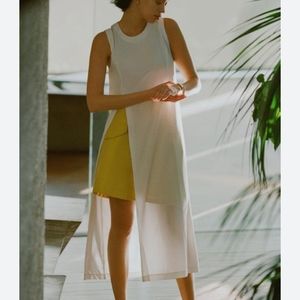 Athropologie Sundays in Brooklyn white sleeveless tunic